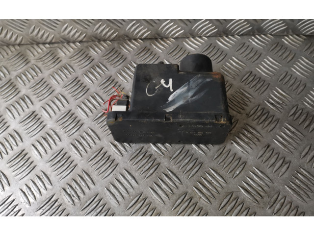 Вакуумный насос центрально замка  4A0862257C   Audi A6 S6 C4 4A 