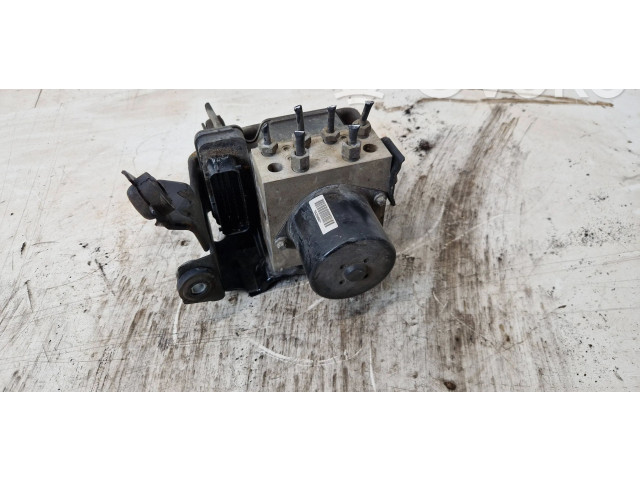 Jednotka ABS 13328651   Saab 9-5 2010