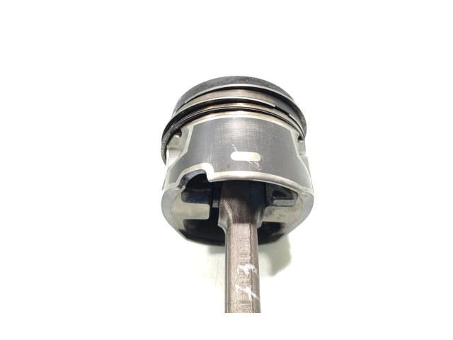  Поршень с шатуном D15DT(YH01)   Peugeot 5008  