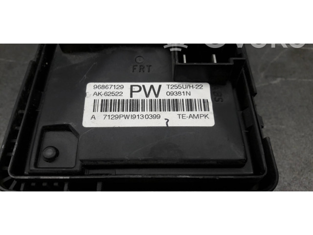  Pojistková skříňka 96867129   Chevrolet Aveo 2014