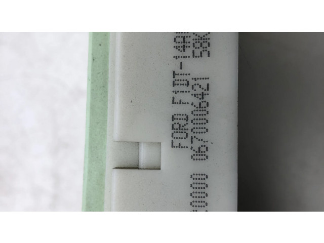   Pojistková skříňka F1DT14A073DF, 0670006421   Ford Focus 2016