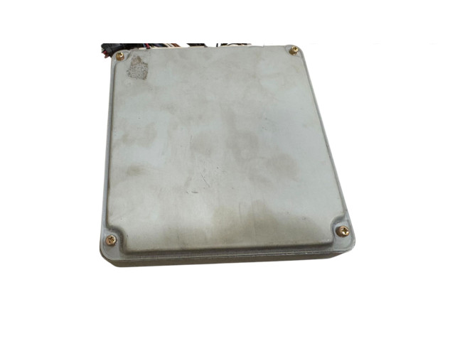 Řídící jednotka 8966105390, MB1757009401   Toyota Avensis T220 1999