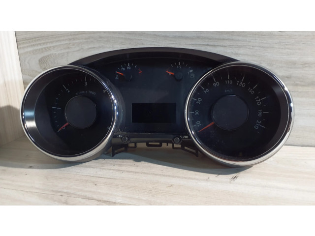 Přístrojová deska  Peugeot 5008 2012 69189230U, 9666174980  