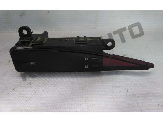 Дисплей       Toyota Corolla E90