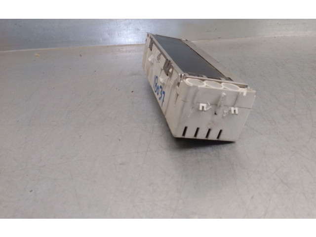 Дисплей    280348813R   Renault Fluence