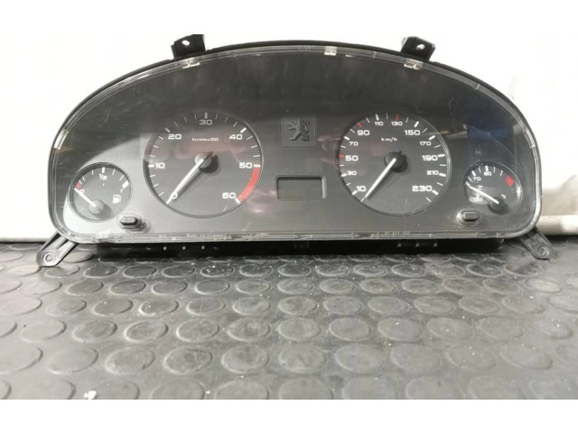 Přístrojová deska  Peugeot 406  9630372780  
