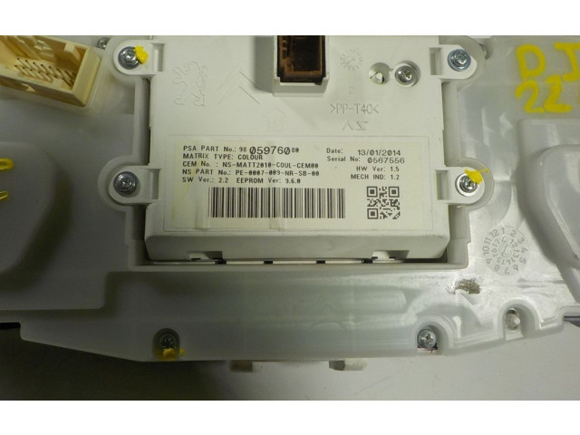 Přístrojová deska  Peugeot 2008 I 2015 9805407380, 9805969580  
