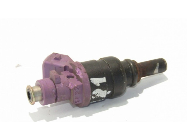 Vstřikovač 0000787249   Mercedes-Benz C W203  pro benzínový motor 2.0 111.955 