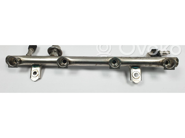Vstřikovací lišta A2660700395   Mercedes-Benz A W169     