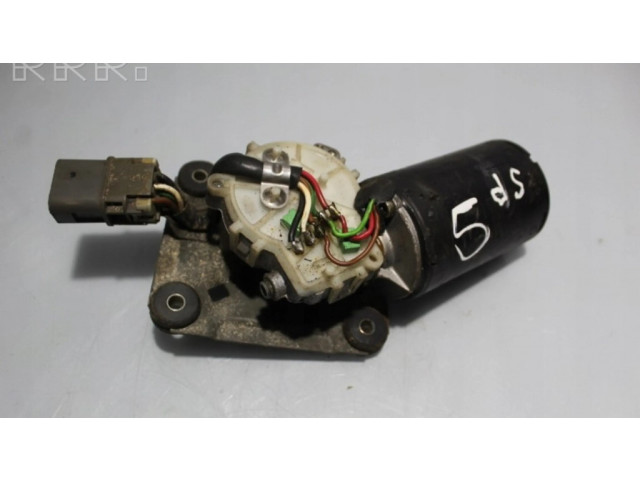Моторчик дворников 9390332384    Nissan Terrano