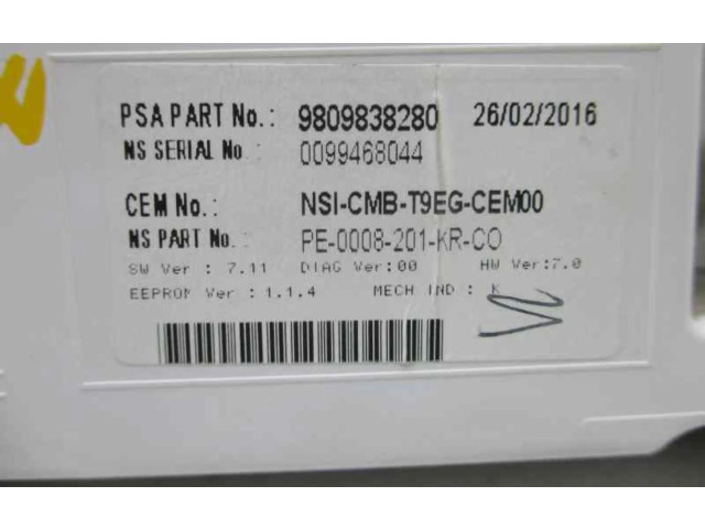 Přístrojová deska  Peugeot 308 SW  2016 9809838280  