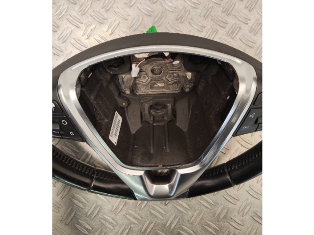 Volant Volvo V60 2015 P31250592, 34110217B  