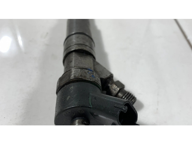 Vstřikovač 0445110048   BMW 5 E39  pro naftový motor 30.0  