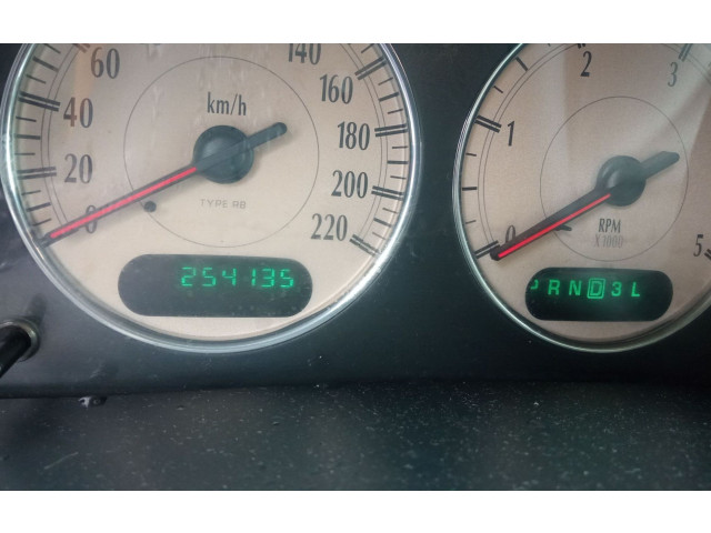 Přístrojová deska  Chrysler Voyager 2006 P56044987AB, K56044987AB  