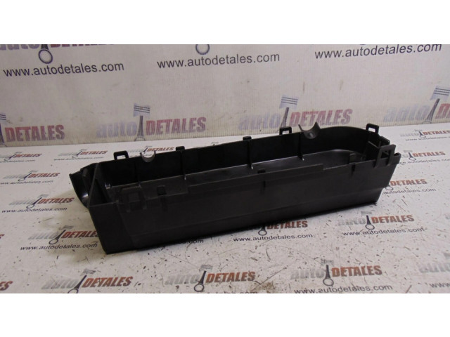 Крышка блока предохранителей P00139825B   Land Rover Range Rover Velar    