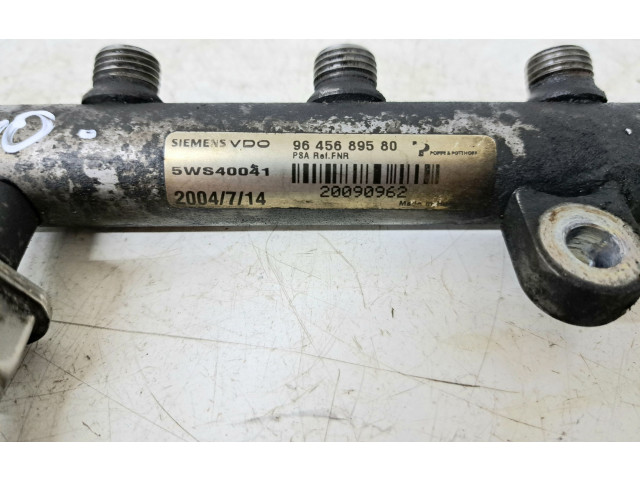 Vstřikovací lišta 9645689580   Volvo V50  pro naftový motor 2.0 D4204T 