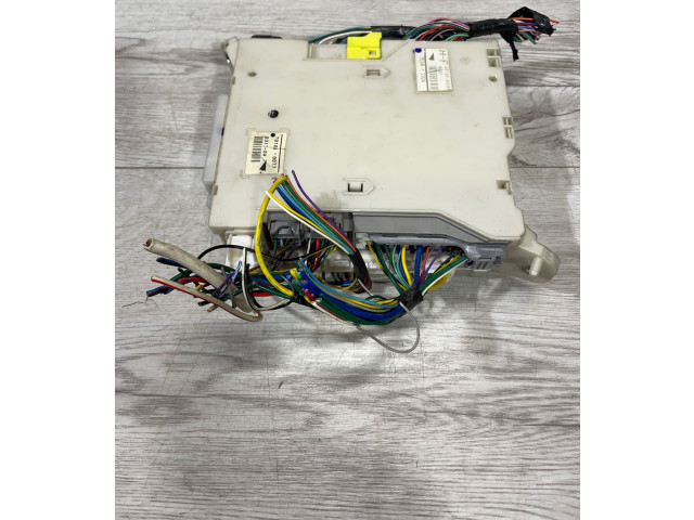 Блок предохранителей 8273030282, 701080077   Lexus GS 300 350 430 450H    