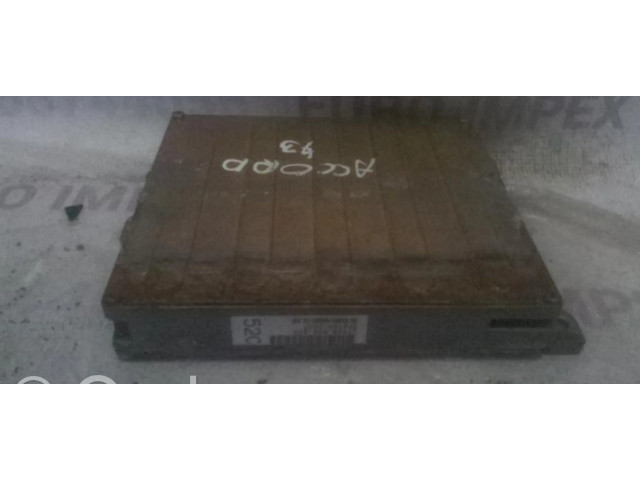 Řídící jednotka 37820P45G20, 0061042Z02   Honda Accord 1993