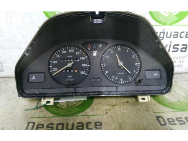 Přístrojová deska  Peugeot 106 1993 0090059  