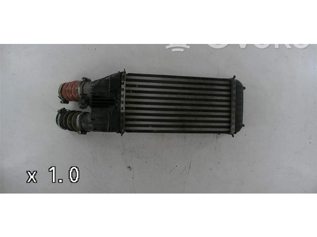 Интеркулер  9803900780, 9801280580   Peugeot 208 