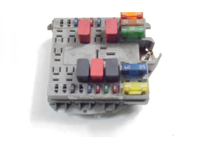 Блок предохранителей  46835421, 46835421   Fiat Punto (188)    