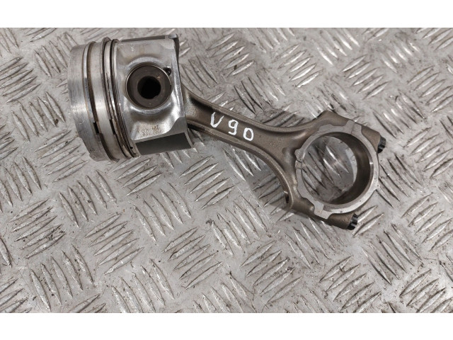 Píst 132010R010, 131010R010   Toyota Corolla Verso AR10    AUR10L-GRFEXW 
