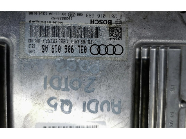Řídící jednotka 03L906019AS   Audi Q5 SQ5 2020