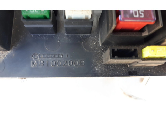   Pojistková skříňka 82241AG070, MB200200B   Subaru Outback 2009
