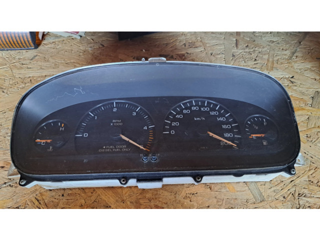 Панель приборов 04685268Z, TN257410   Chrysler Voyager       