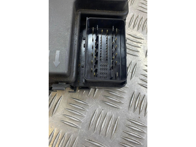   Pojistková skříňka FG9T14A067EB, 12340566   Ford Mondeo MK  2016