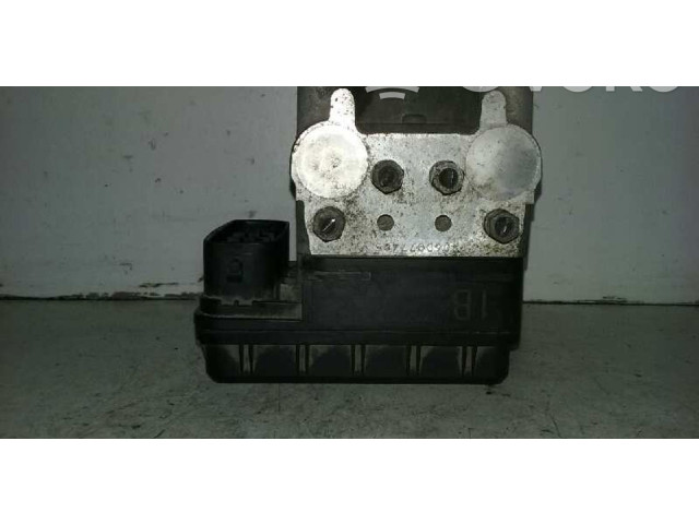 Jednotka ABS 4451042080, 1338000020   Toyota RAV 4 (XA10) 2002
