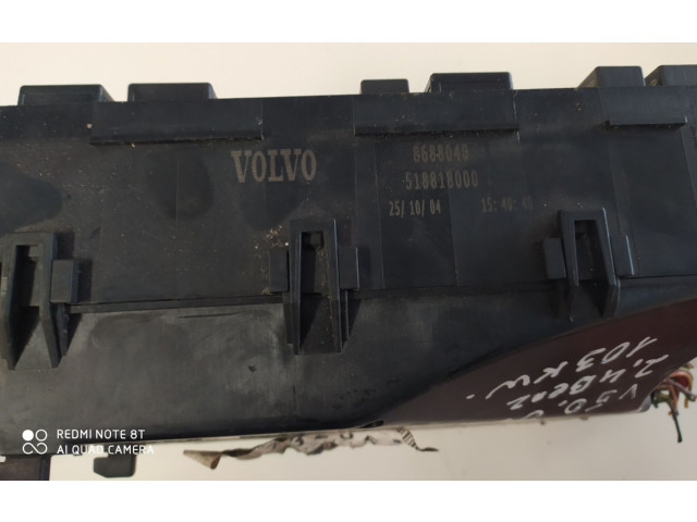  Pojistková skříňka 8688040, 518818000   Volvo V50 2005