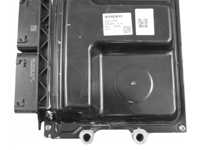 Řídící jednotka MB175745, 32213773   Volvo XC40 2019