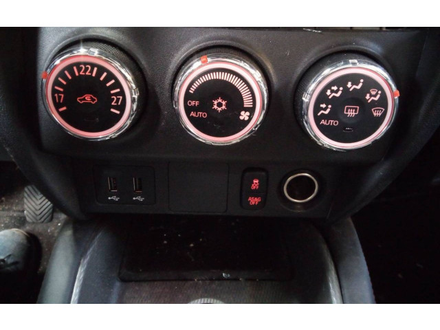 Блок управления климат-контролем    Mitsubishi ASX