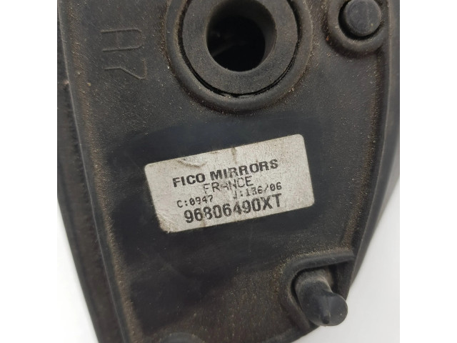 Zpětné zrcátko  levé Peugeot 207 2009  96806490XT  