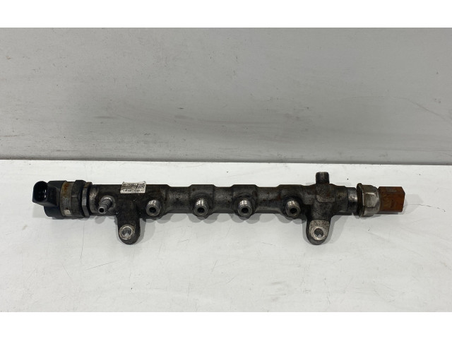 Vstřikovací lišta 03L089N, 110213   Volkswagen PASSAT B7    CFGC 