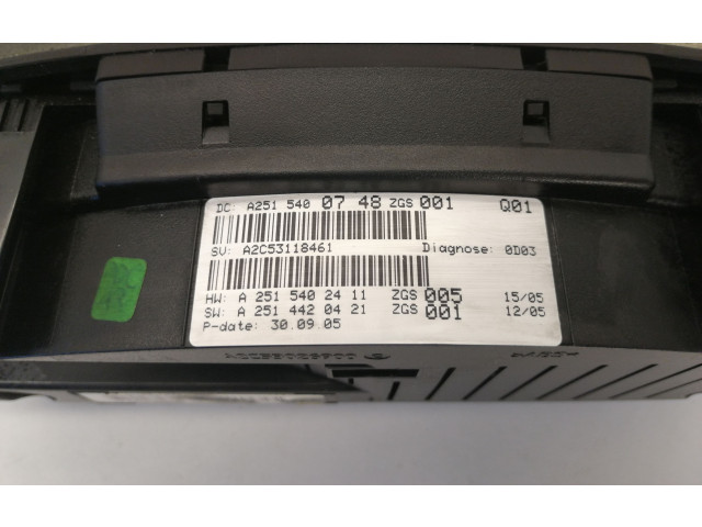 Přístrojová deska  Mercedes-Benz ML W164 2006 A2515400748, A2515402411  