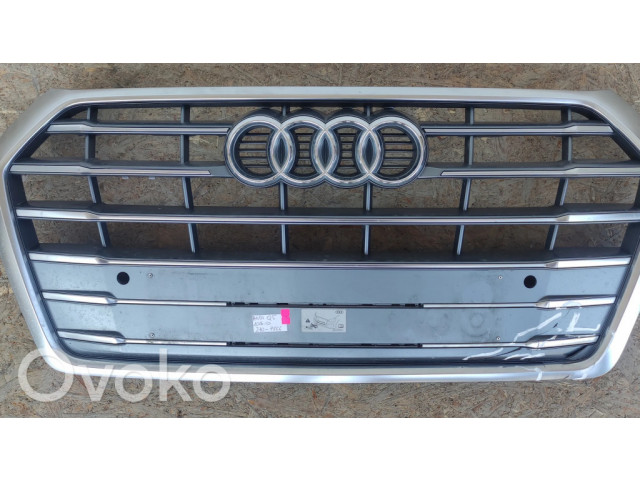 Верхняя решётка Audi Q5 SQ5 2017- года 80A853651, 2707866      