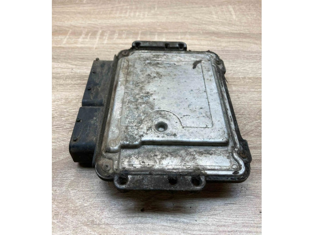 Řídící jednotka 55198921, 0281012548   Opel Astra H 2004