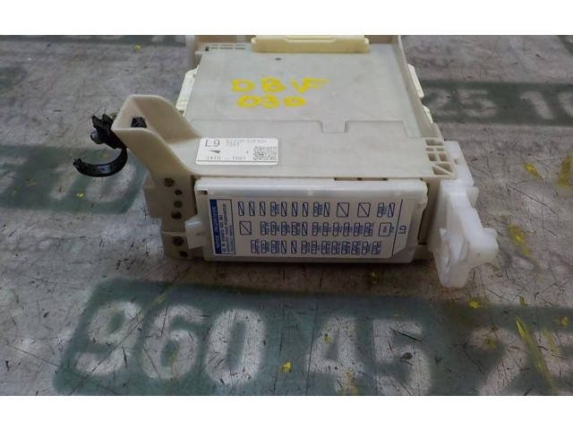 Pojistková skříňka Řídící jednotka BSM 8273052F80, 8273052F80   Toyota Yaris 2013