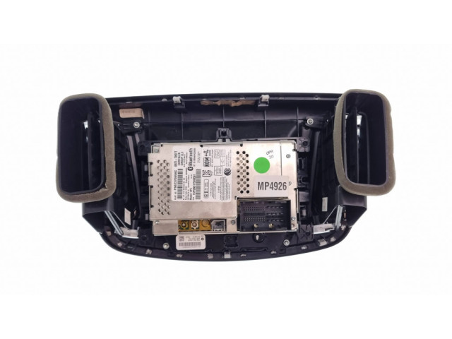 Дисплей    P68237069AC, 68237069AC   Chrysler 200