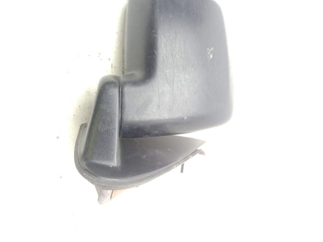 Zpětné zrcátko  Nissan Terrano 1996    