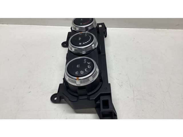 Блок управления климат-контролем DA6S61190A   Mazda CX-3