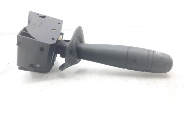 Переключатель дворников 8200792587   Renault Sandero I
