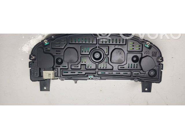 Панель приборов 13186672CS   Opel Signum       
