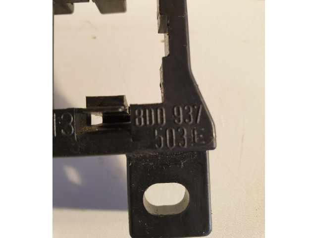   Pojistková skříňka 5KG006568, 8D0937503E   Audi A6 S6 C5 4B 2000