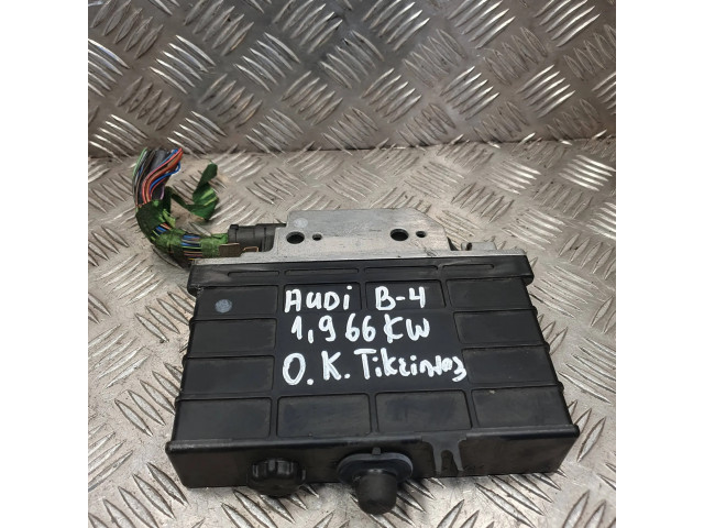 Блок управления коробкой передач 097927731, 5DG00696264   Audi 80 90 S2 B4