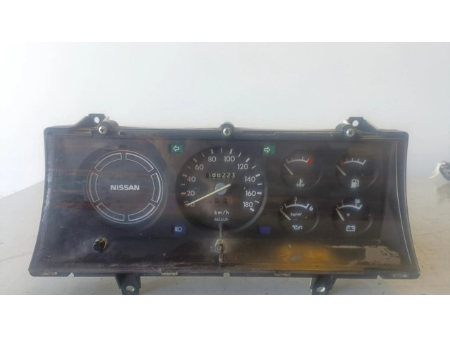 Панель приборов CUADROINSTRUMENTOS   Nissan Patrol 160       