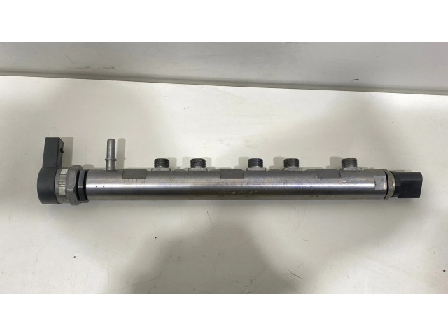 Vstřikovací lišta 0281002949, 0281002948   BMW 5 F10 F11  pro naftový motor 2.0  