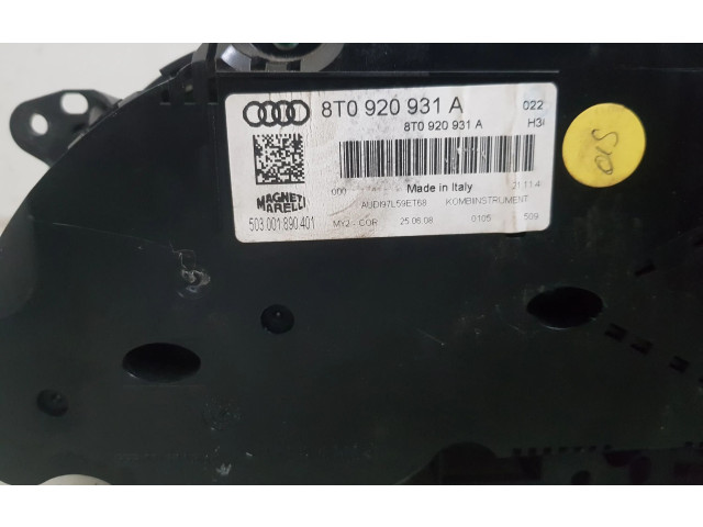 Přístrojová deska  Audi A5 8T 8F 2009 8T0920931A  